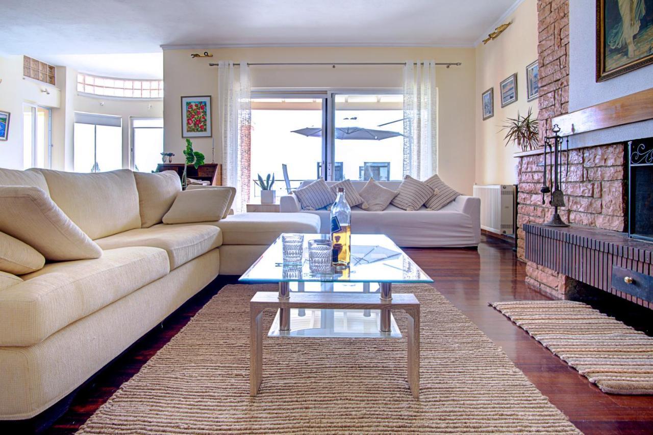 Seaview & Villa