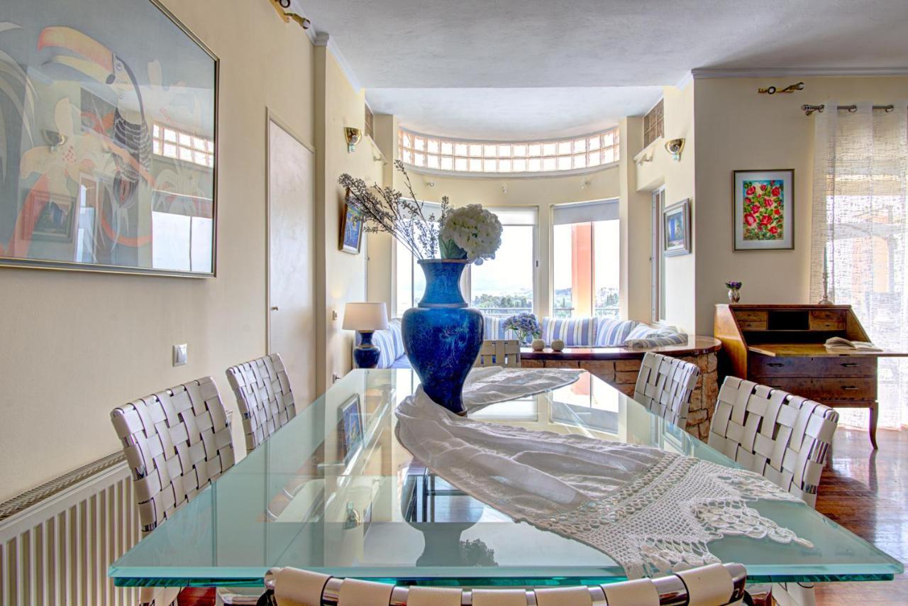 Villa Seaview & *